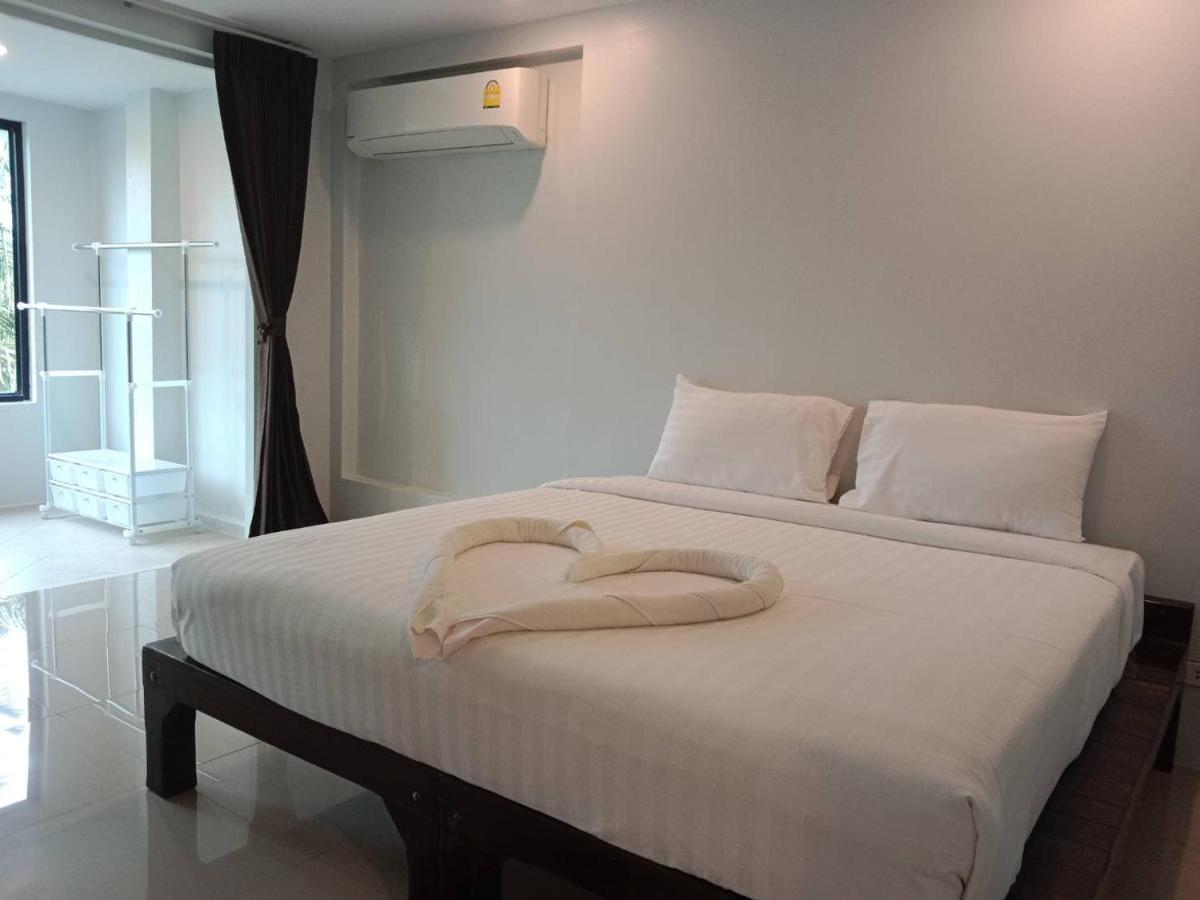 Baan Ampai Beach Hotel Hua Thanon  ภายนอก รูปภาพ