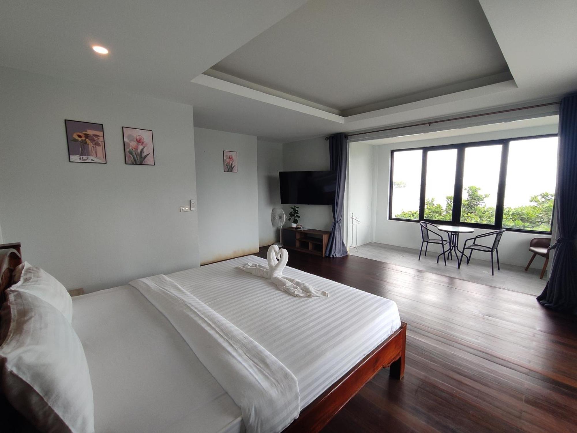 Baan Ampai Beach Hotel Hua Thanon  ภายนอก รูปภาพ